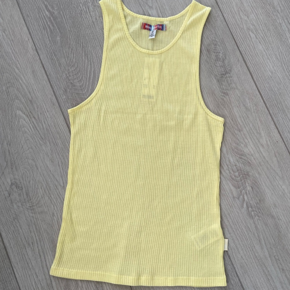 Women’s Urban Outfitters Light Yellow Ribbed Tank Top
